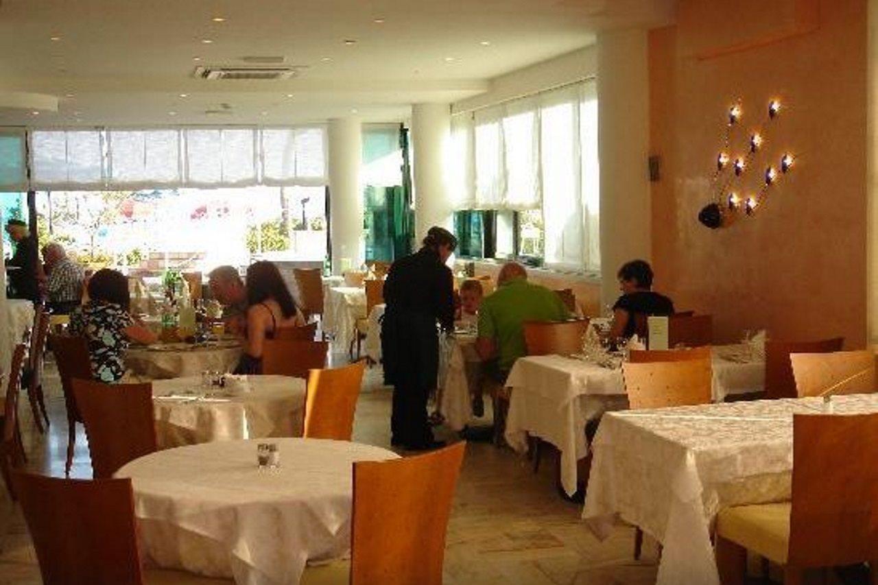 Ruhl Beach Hotel&Suites Lido di Jesolo Exterior foto