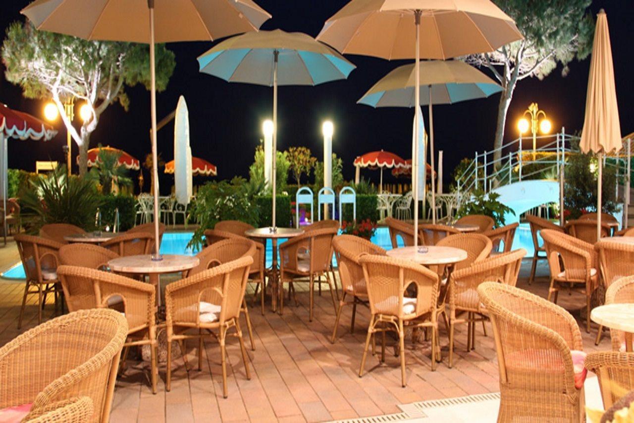 Ruhl Beach Hotel&Suites Lido di Jesolo Exterior foto