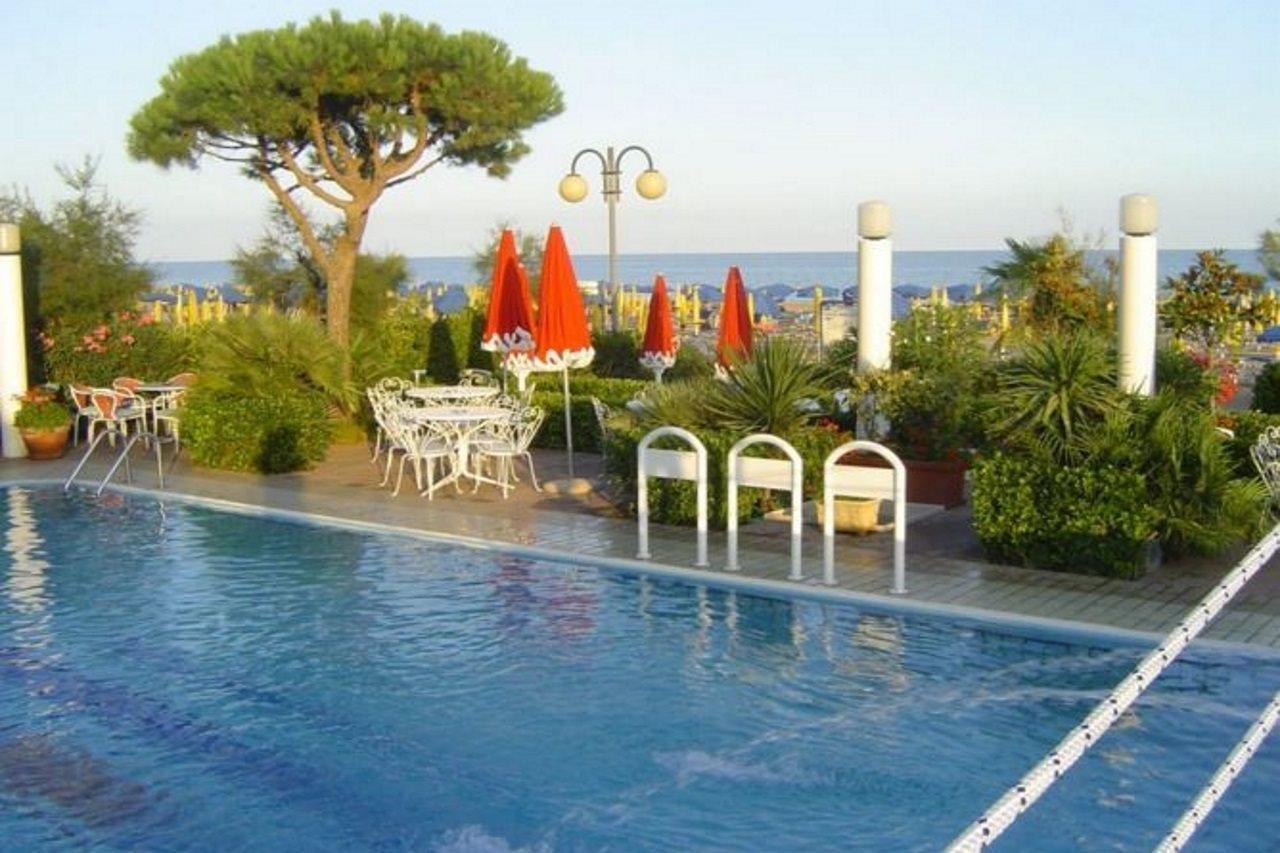 Ruhl Beach Hotel&Suites Lido di Jesolo Exterior foto