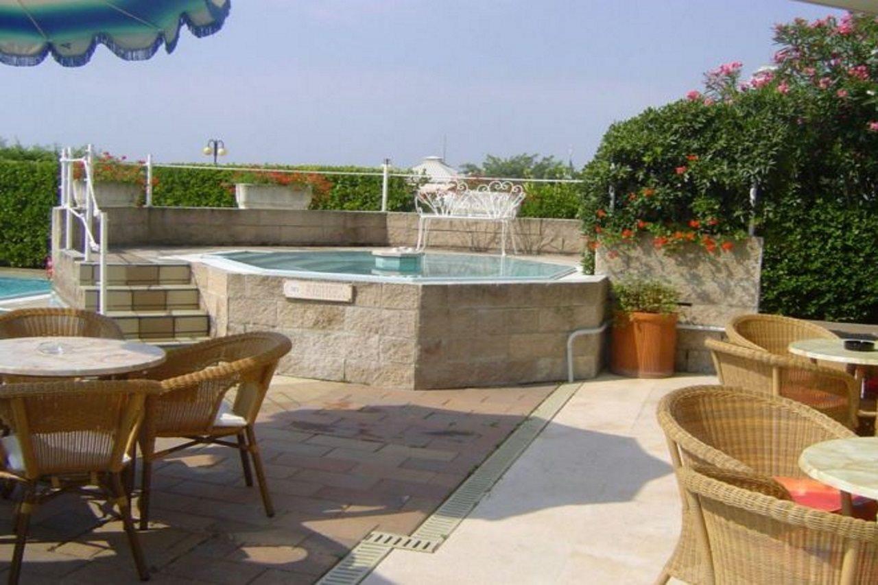 Ruhl Beach Hotel&Suites Lido di Jesolo Exterior foto